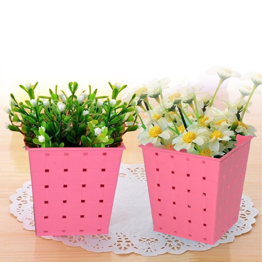 Square Single Dotted Flower planter (Pink)